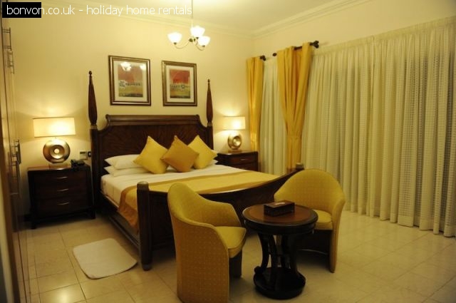 Fully-Furnished Luxury 4-bedroom Villa